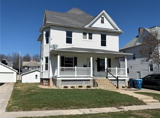 614 E Washington St, Hoopeston, IL 60942