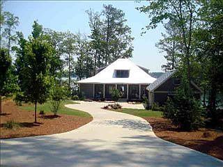 3rd image of 113 Placid View Ct