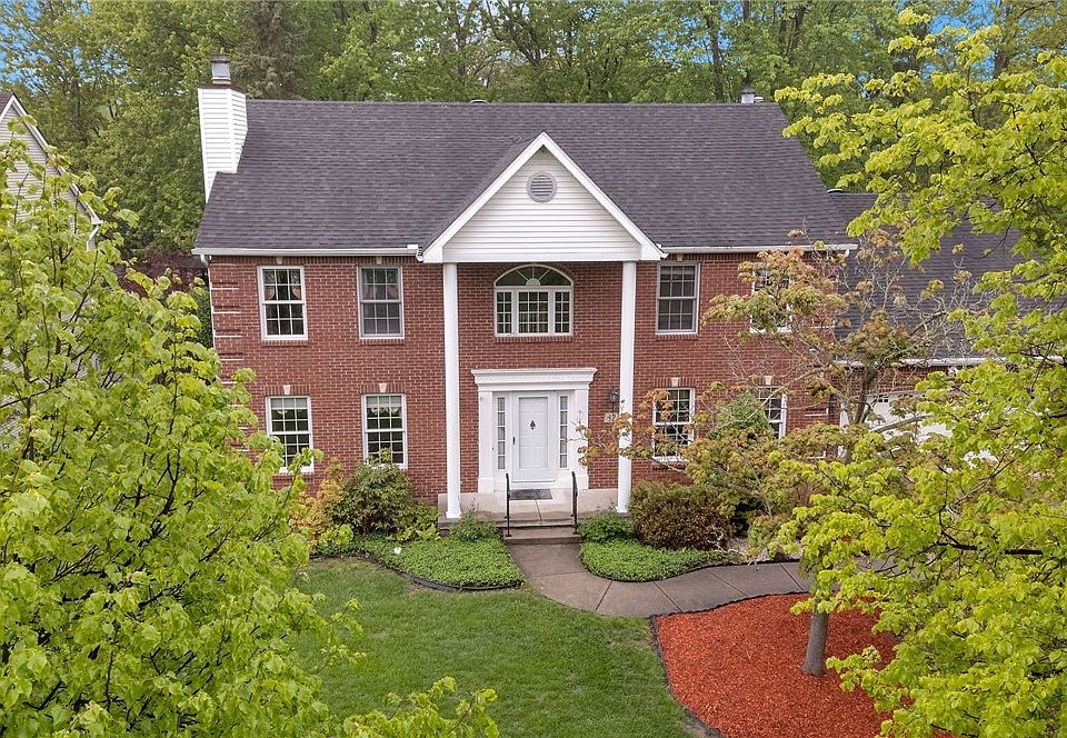 1st image of 42 E Pinelake Dr