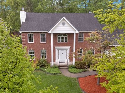 42 E Pinelake Dr, Williamsville, NY, 14221