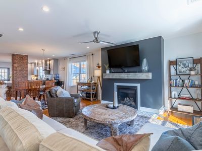 26 Shirley St #B, Winthrop, MA, 02152
