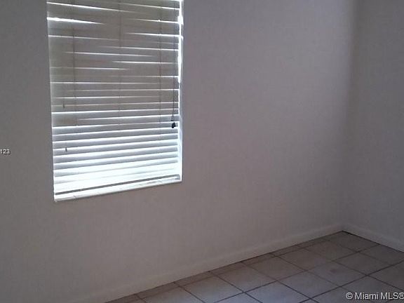 5th image of 244 SW 21st St #1
