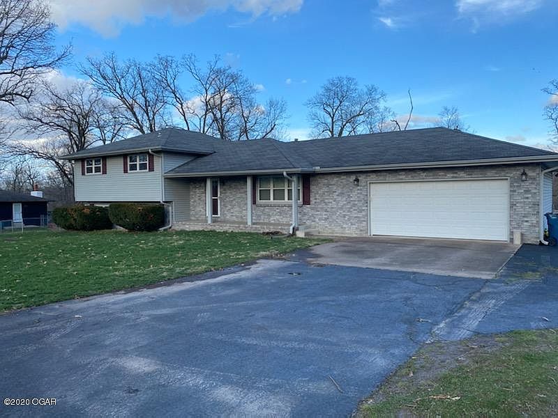 2nd image of 113 Hillview Dr