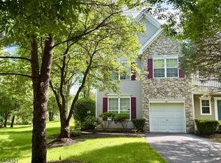 61 Dorchester Dr, Bernards Twp., NJ 07920