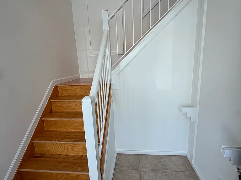 43 Stephen Loop #1 — Photo 3