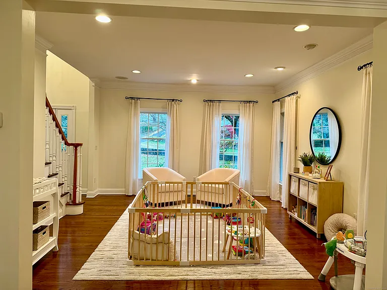 368 Hoyt St — Photo 11