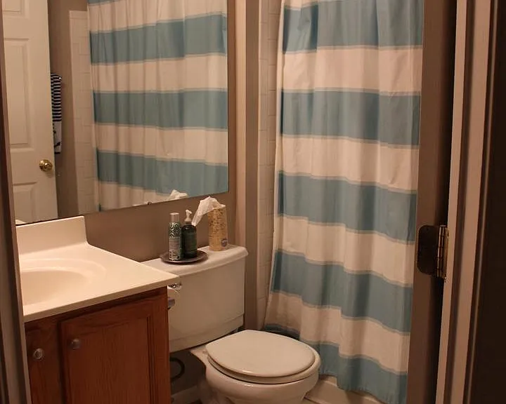 Second full bath upstairs