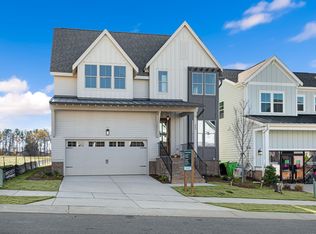 465 Douglas Falls Dr, Wendell, NC 27591