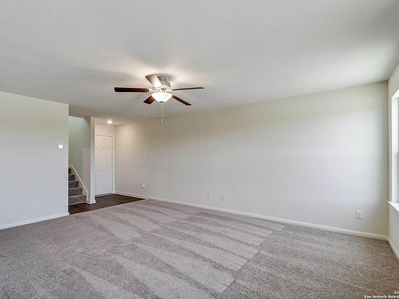 4th image of 10846 Monterey Pike