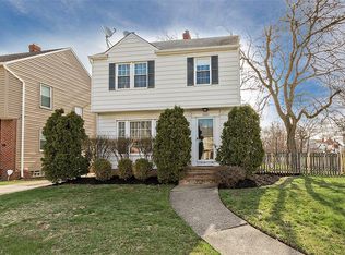 4024 Charlton Rd, South Euclid, OH 44121