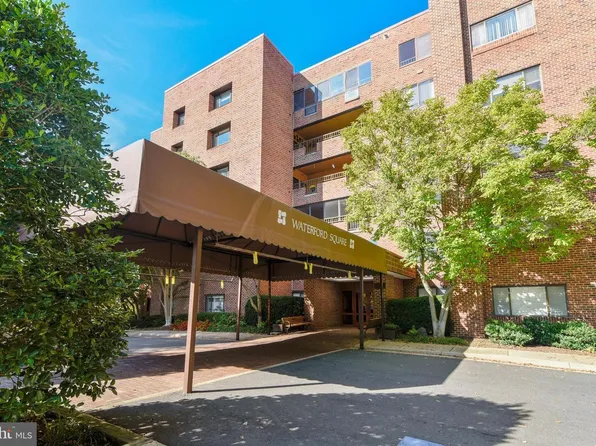 11500 Fairway Dr APT 606, Reston, VA 20190