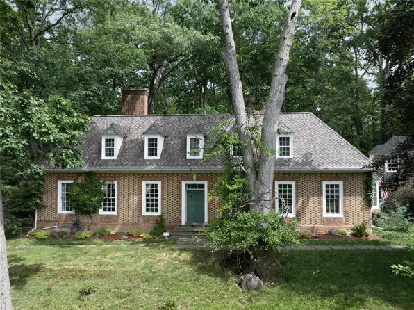 3701 Pheasant Ln, Endwell, NY 13760