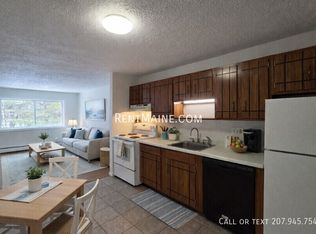 10 Tall Pines Dr APT 15, Lewiston, ME 04240
