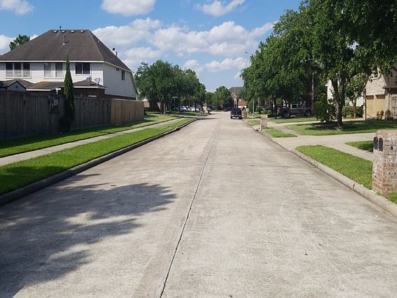 5th image of 3721 Pine Lake Dr