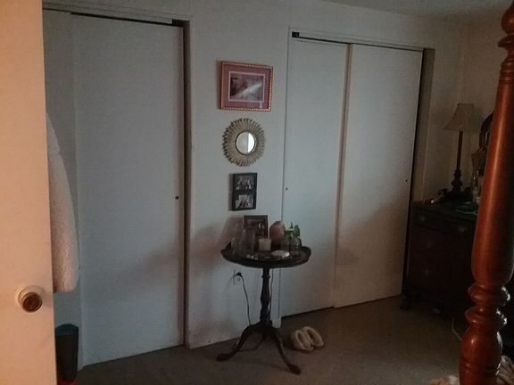 2nd image of 2076 Ulster Ave #2