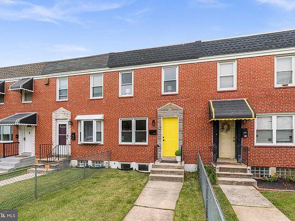 2nd image of 611 Lucia Ave