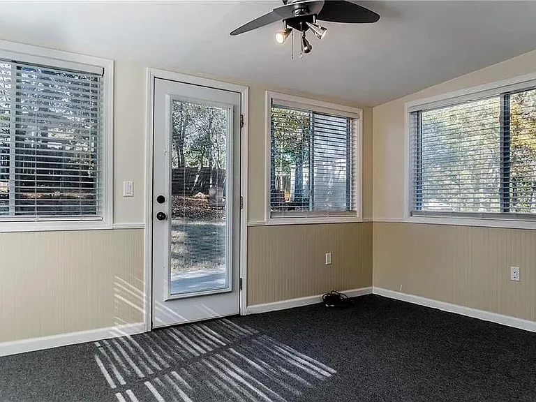 5605 Stewart Woods Dr — Photo 14