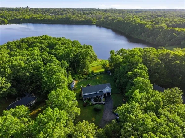 34 Sherman Dr, Scituate, MA 02066