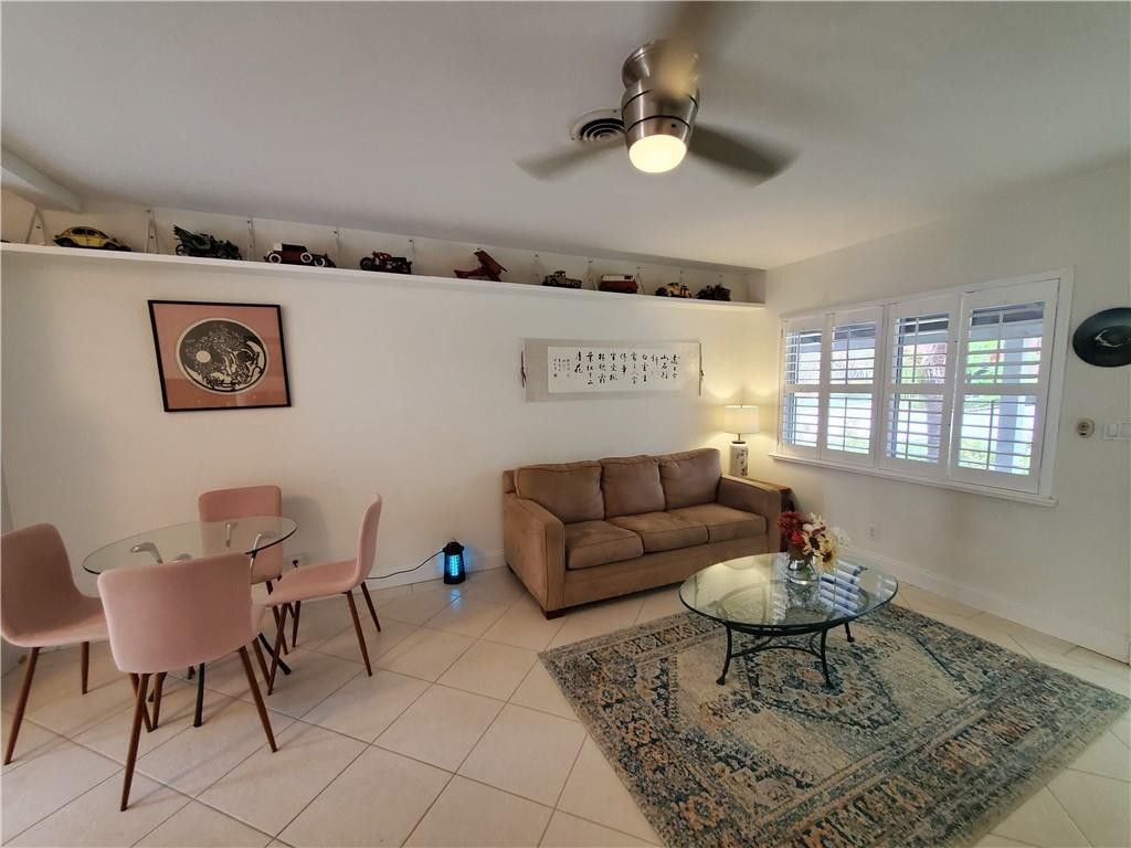 3204 NE 6th Street, photo 8