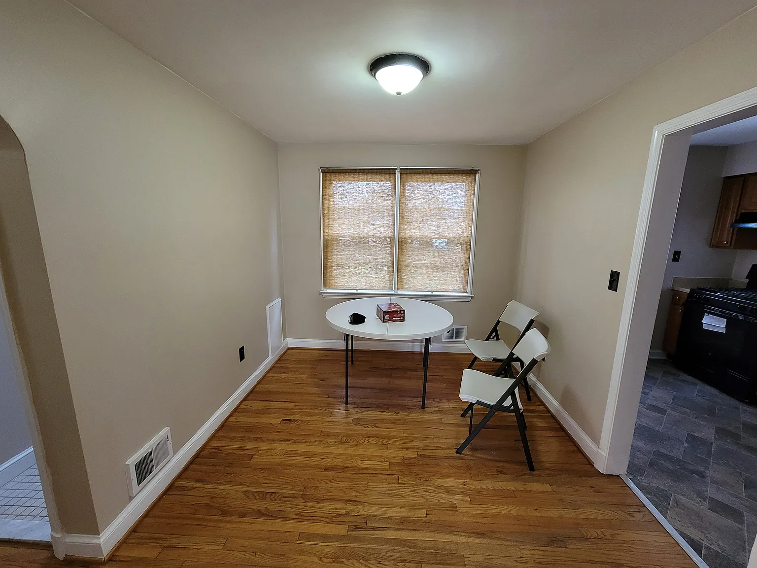 3 bed, 1800 sqft, $2,650 — Photo 3