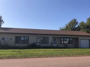904 School St, Lake Andes, SD 57356