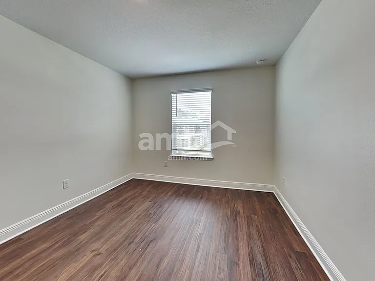 27207 Saint Andrews Ave — Photo 24