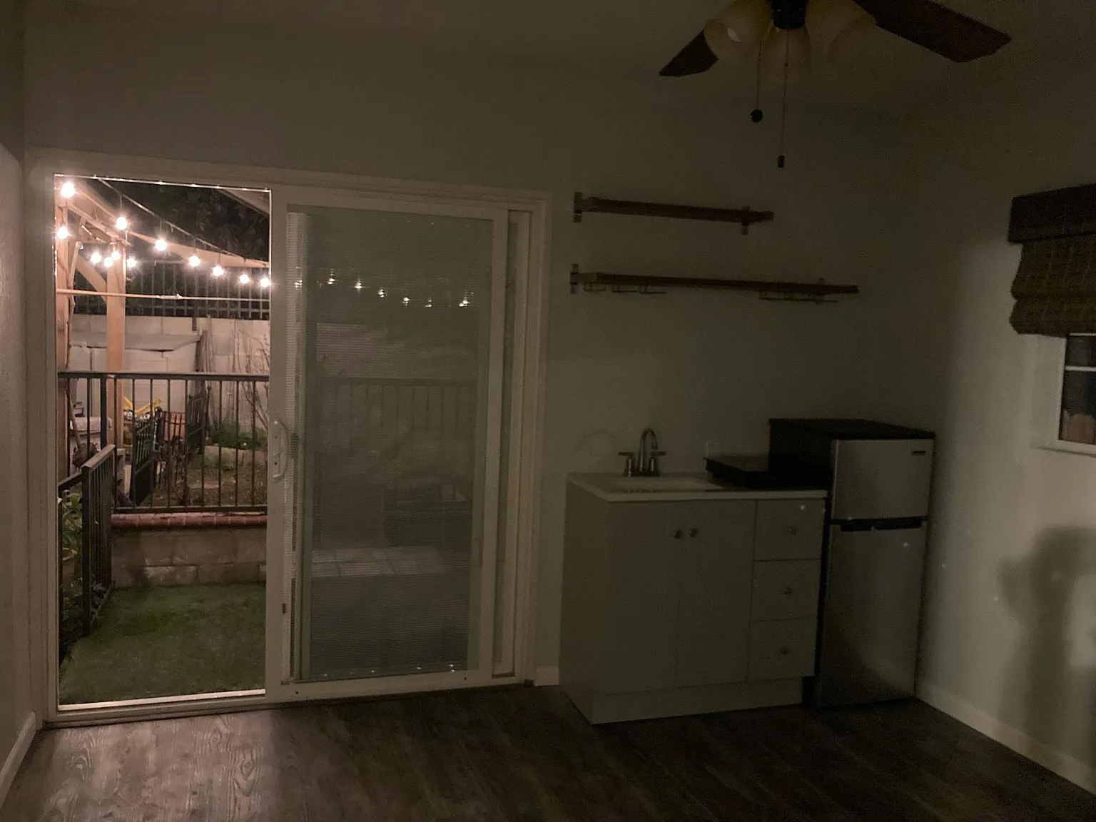 1404 Lafler Dr — Photo 3