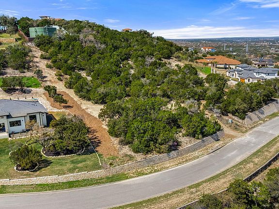 2nd image of 506 Bella Montagna Cir