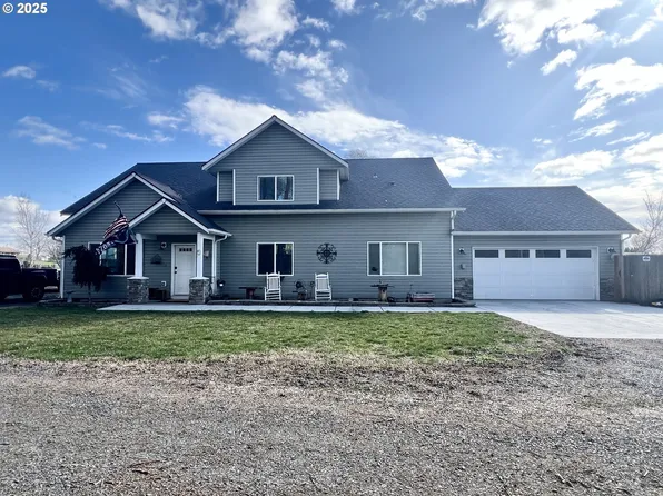 805 N Howard St, Stanfield, OR 97875