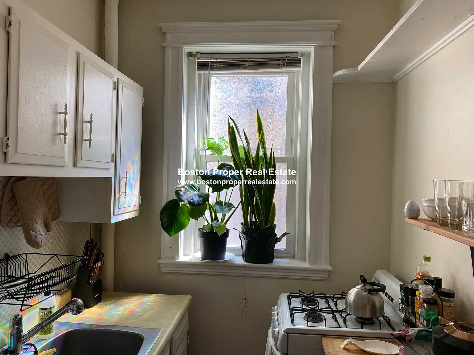 Studio, 400 sqft, $1,895 — Photo 2