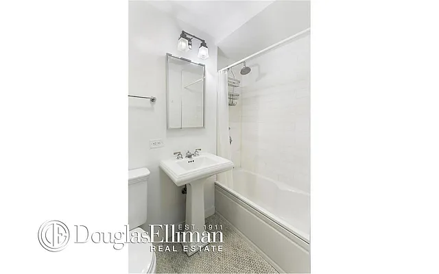 Rented by Douglas Elliman | media 30