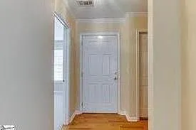 301 Ivystone Dr — Photo 4