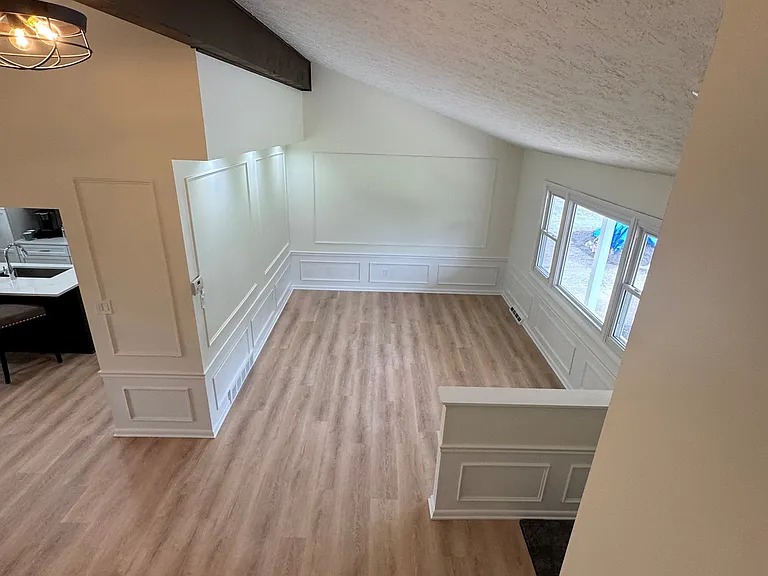 17836 Kingswood Dr — Photo 3