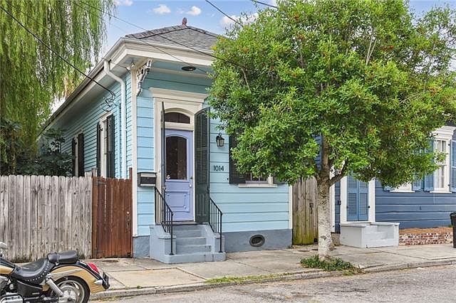 1st image of 1014 Saint Ferdinand St