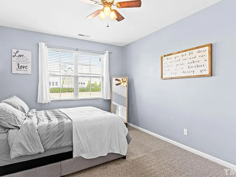 2438 Baslow Dr — Photo 16