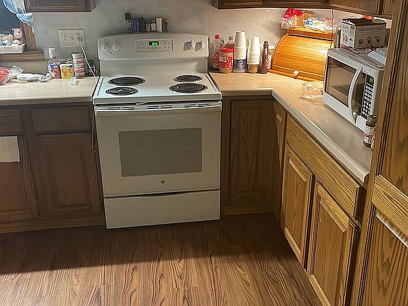 2nd image of 16163 County Road 8