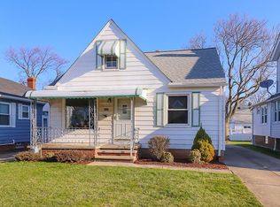 4010 Snow Rd, Parma, OH 44134