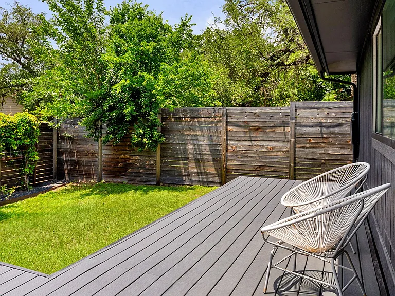 7824 Manassas Dr — Photo 38