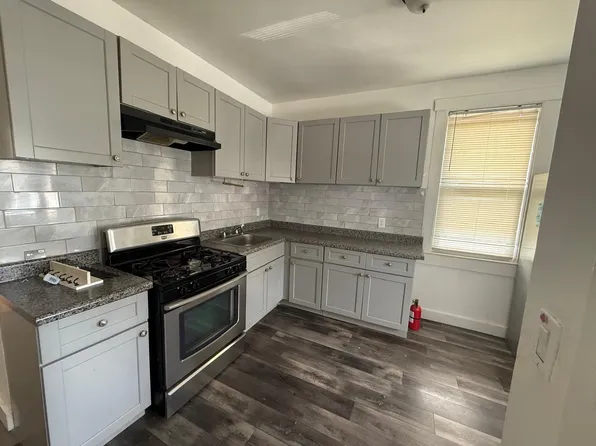 625 E Curtis St, Linden, NJ 07036