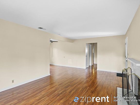 4th image of 2173 Calabazas Blvd