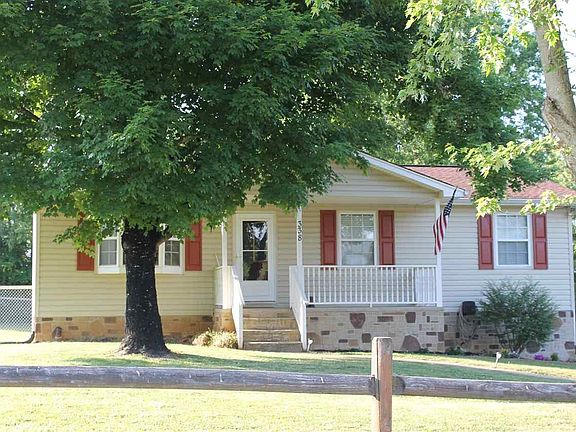 2nd image of 338 Sky Valley Cir