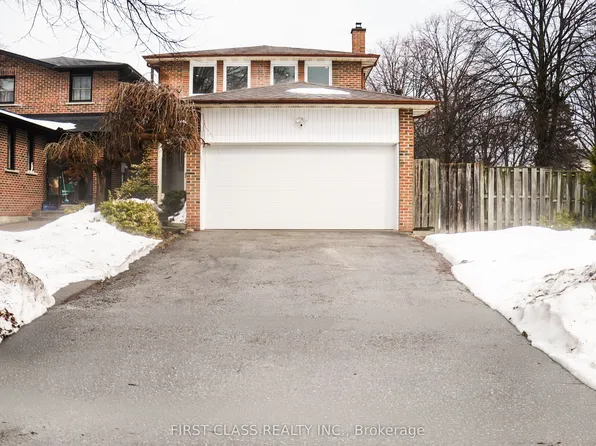 12 Radford Cres, Markham, ON L3P 4A1