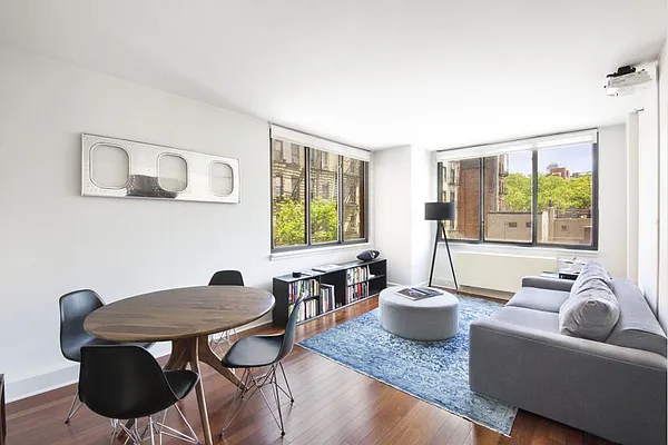 Sold by Stribling | media 1