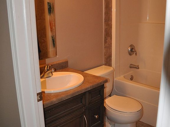 4th image of 8858 72nd Ave