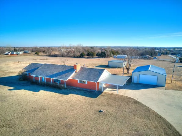 1105 Bridgeview Rd, Tuttle, OK 73089