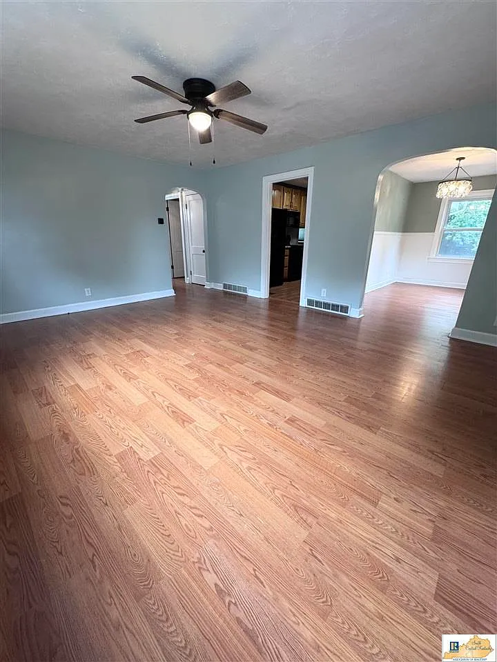 3 bed, 1526 sqft, $1,650 — Photo 2