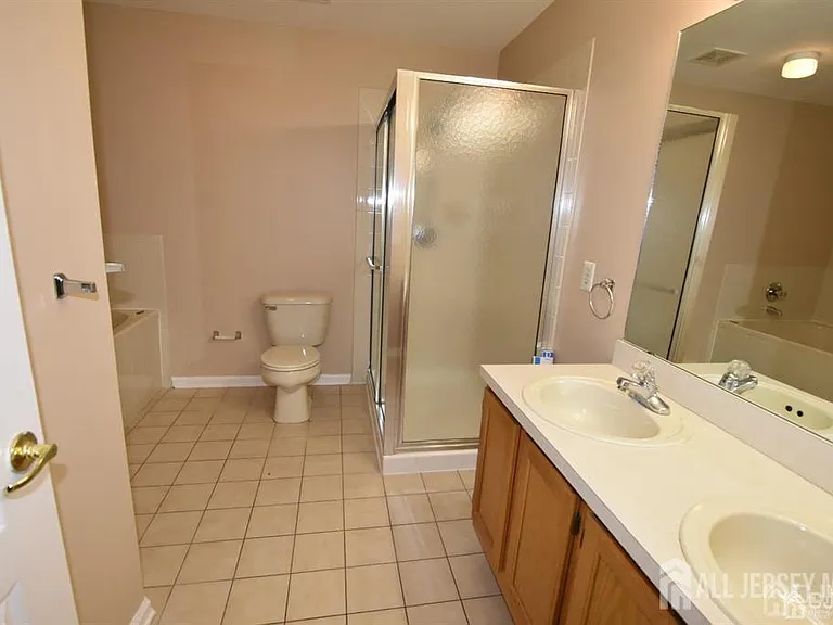 47 Jared Dr — Photo 15