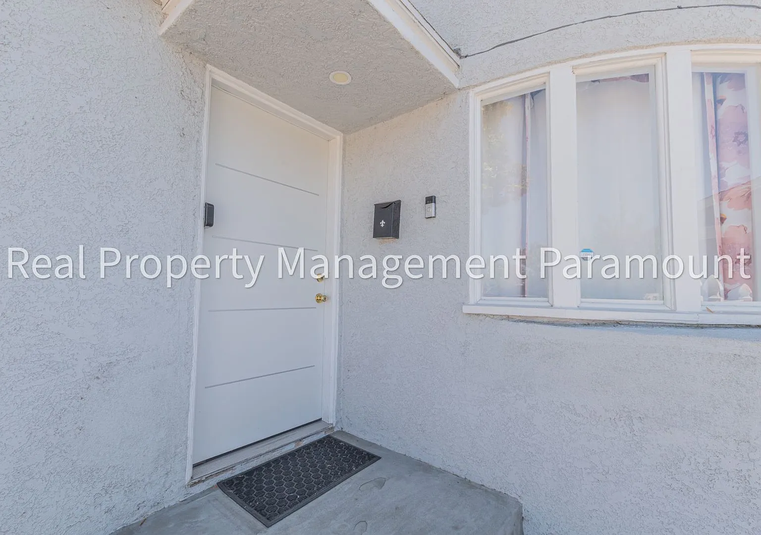 Charming 2-Bedroom Home in Los Angeles — Photo 3