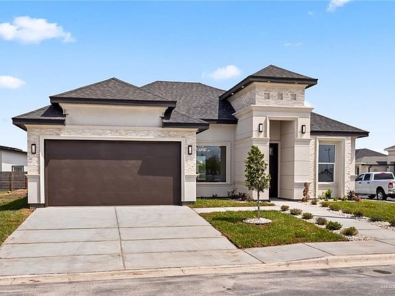 2nd image of 2817 E Conroe Rd