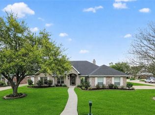 145 Lakewood Dr, La Place, LA 70068